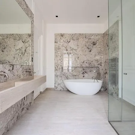 Sumptuous Apartment With Air Conditioning - Paris 16