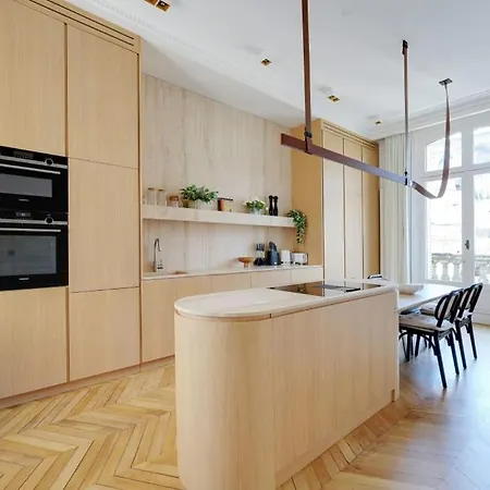 Sumptuous apartment WITH AIR CONDITIONING - Paris 16 Appartement